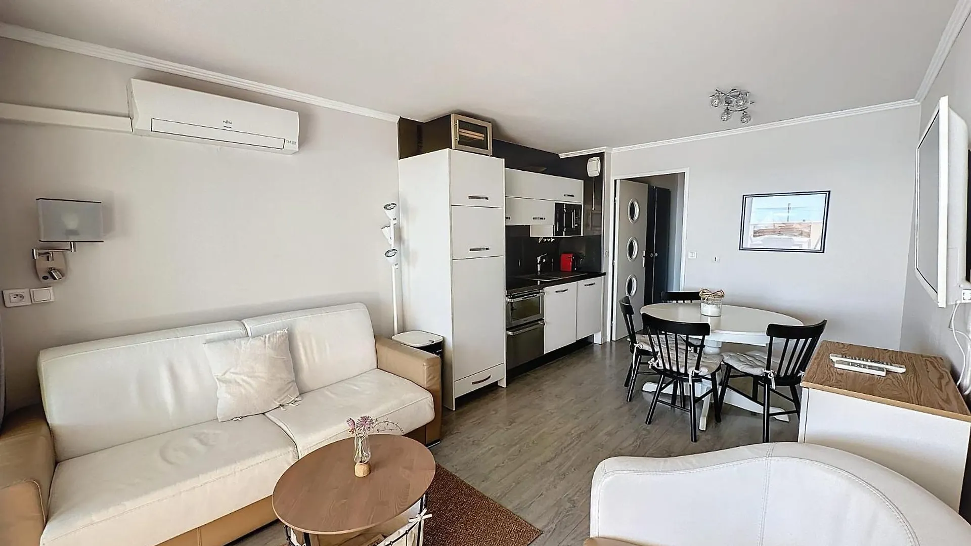 Le Panorama - Seafront - Swimming Pool - Car Park Apartamento Cannes 0*,