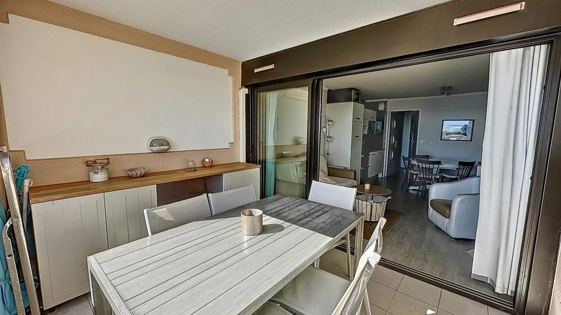 Le Panorama - Seafront - Swimming Pool - Car Park Apartamento Cannes